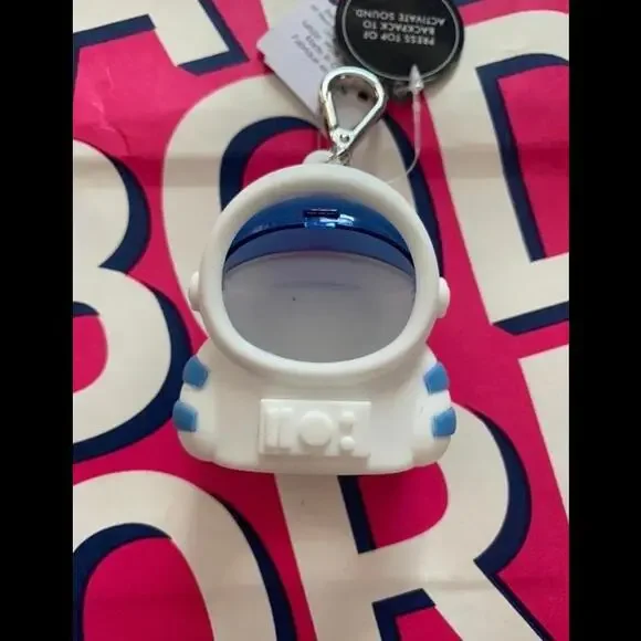 NWT Bath & Body Works Astronaut Pocketbac Holder - Picture 2 of 4